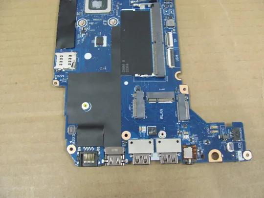841-10 материнська плата GDF40 LA-K492P  SRGKX i5-10310U для  Dell Latitude 5430  оригінал Продаж