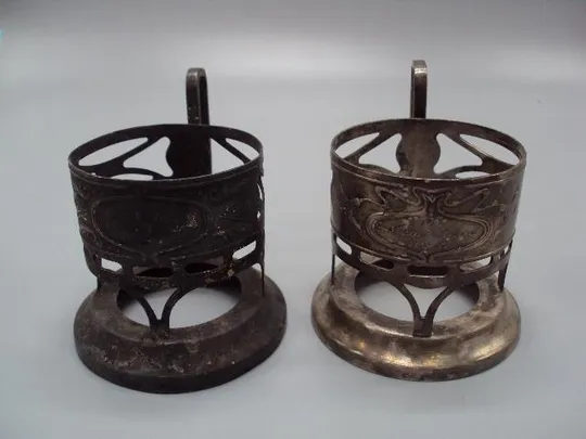 Подстаканники клеймо Киев мнц ссср подстаканник высота 7,6 см, диаметр 6,9 см лот 2 шт №10794 Ціна