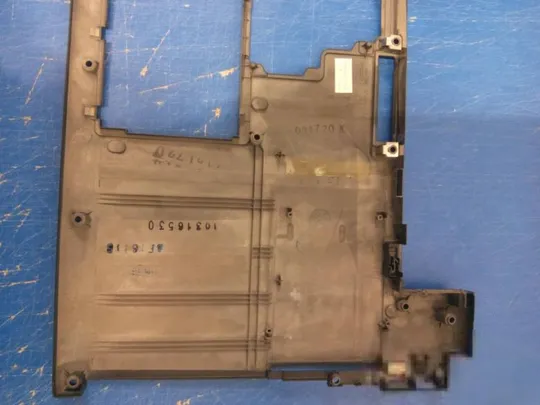 №344-1 Кришка дно піддон корпуса GM9030058 GM903013231A для TOSHIBA DYNABOOK R731 /B оригінал Недорого