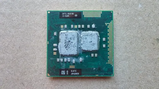 Intel Core i5-560M 2C/4HT 2.66-3.20GHz/3Mb/2.5GT/s мобильный процессор socket G1/FCPGA988 35W Ціна