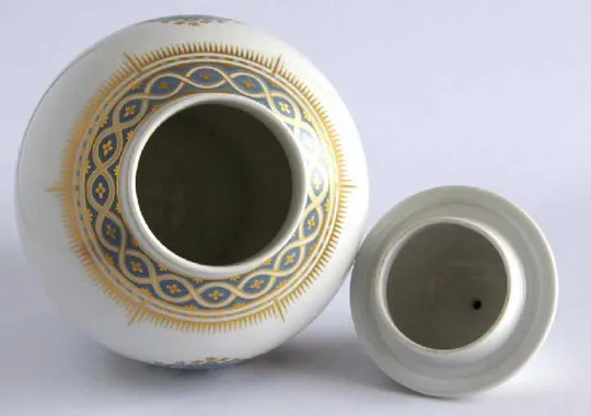 Антикварна ваза Royal порцеляна Kaiser Porzellan Де купити