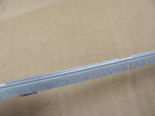 743-10 кріплення матриці з петлями FBAM9011010  для Dell Inspiron 15 15-7000 7559 5599 оригінал Де купити