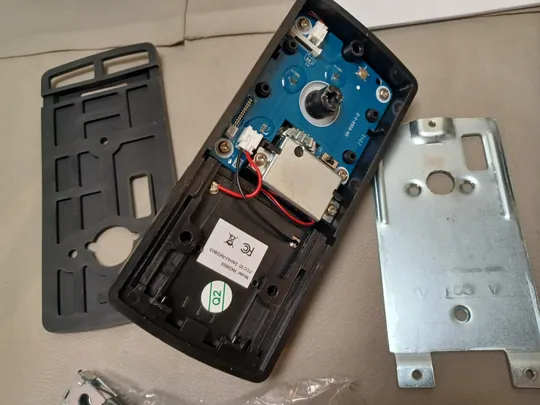 0585С  Розумний замок Rently Model RKDB03 Rev 2.1 з ключем, браслетом та ключами новий Характеристики