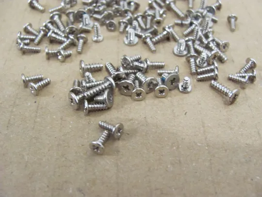 Купити номер0279-23 комплектуюче гвинти для FUJITSU E554 E556 оригінал