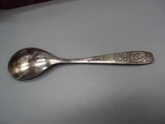 Столовые приборы набор десертные ложки узор листья мнц ссср в футляре лот 6 шт длина 17 см №13339 Інтернет-аукціон