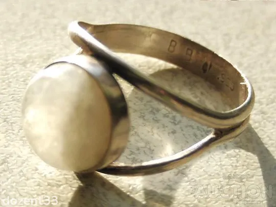 Каблучка з каменем, срібло 925, загальна вага 4.57 г. Продаж