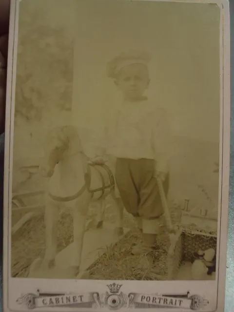 фотография ребенок с лошадкой cabinet portrait 11x16 одесса №6491 Продаж