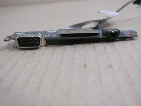 59-27 плата  VGA SD AUDIO AIVE3 LS-C312P NBX0001RF00 DC020025700 для Lenovo E31-70 E31-80 оригінал З аукціону