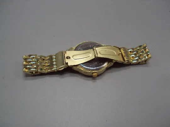 Мужские наручные часы Geneva quartz model SP68 кварц с браслетом длина 21,2 см №15893 Недорого