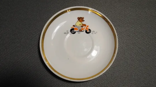 Блюдце дитяче Ведмедик на мотоциклі стара радянська порцеляна Дульово Вживане Ціна