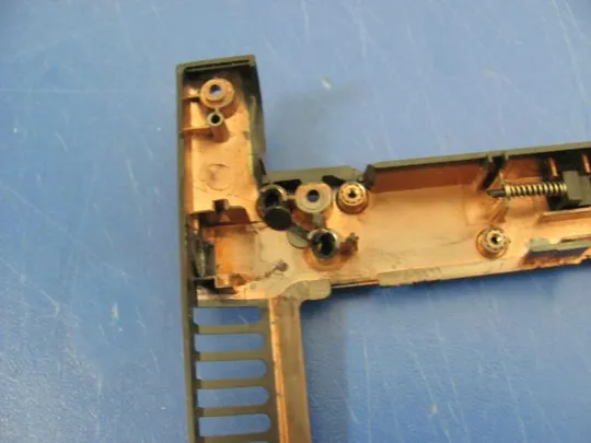 №166-1 Кришка дно піддон корпуса 13N0-9ZA1101 для MEDION AKOYA S4211 оригінал Продаж