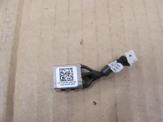 697-18 роз'єм живлення 0D5TX7  для Dell Latitude 5310 E5310  оригінал Ціна