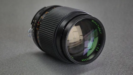 Nikon F светосильный телеобъектив Quantaray (sigma) 135mm/2,8 Ф52mm Вживане Ціна