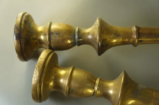 Подсвечники пара подсвечник на ножках высота 25 см лот 2 шт (№ 1136) З аукціону