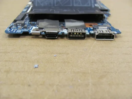 822-38 материнська плата  0N03X9 SRGKL i5-1035G1 для DELL Inspiron 15 5501 5502 5504 5505 5508 5509 оригінал Де купити