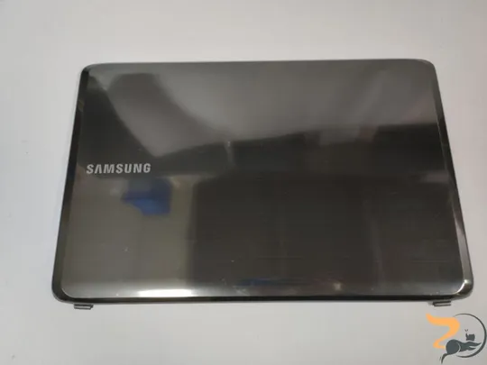 Кришка матриці для ноутбука для ноутбука Samsung R525, 15.6&quot;, BA75-02789A, Б/В. В хорошому стані. Ціна