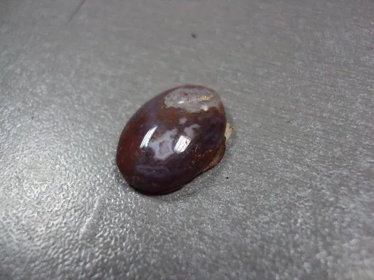 Камень яшма овальная для ювелирных изделий вес 1,64 г размер 5 х 18 х 13,5 мм №13256 Інтернет-аукціон