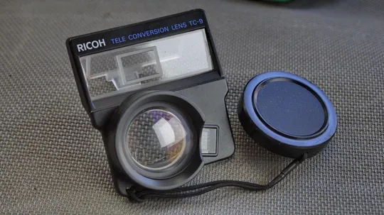 телеконвертер Tele Conversion Lens TC-9 и широкоугольный конвертер Close Up Adaptor CL-9 З аукціону