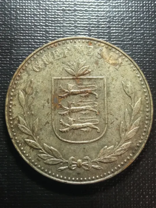 Купити Гернсі 8 дублів 1945