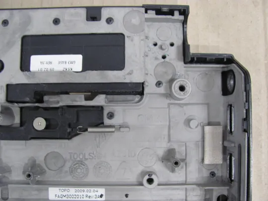 номер0147-5  Кришка, дно, піддон корпуса 0T710G   для Dell Studio 1735 1737 PP31L оригінал Де купити