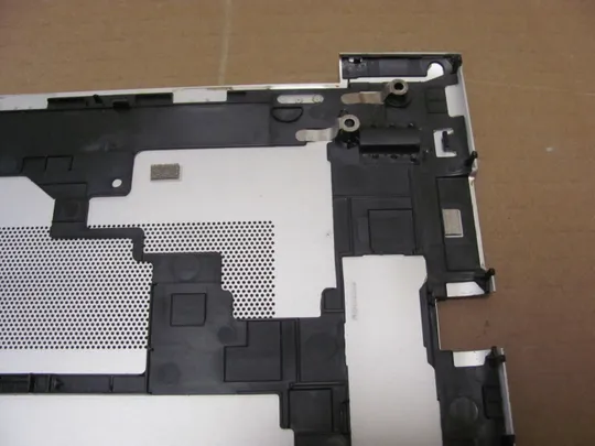 номер1017-12 Кришка дно піддон корпуса Нижний корпус для ноутбука Низ Корпус D 6070B1487704 L62728-001 для  HP Elitebook 745 840 G5 G6 оригінал Інтернет-аукціон