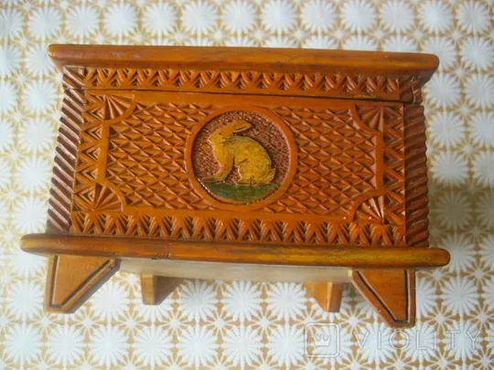Винтажная резная деревянная шкатулка ручной работы "С днем рождения" ng437 Ціна