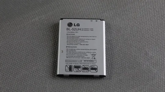 оригинальный литий-ионный аккумулятор для смартфоновLG li-ion Battery Type BL-52UH 2100mAh Ціна