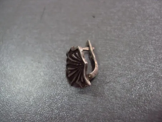 Серьга кульчик цветочек лист листочек серебро 925 проба украина вес 1,84 г №11110 Продаж
