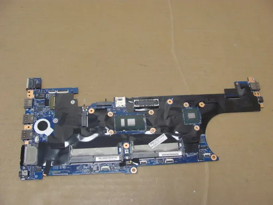 номер1039-7 материнська плата РОБОЧА  i7-6600U SR2F1  448.0AB07.0011 для Lenovo Thinkpad T570 P51S Mainboard Материнка Основна плата Системна плата Плата системи Laptop motherboard мамка ноутбучна плата оригінал Ціна