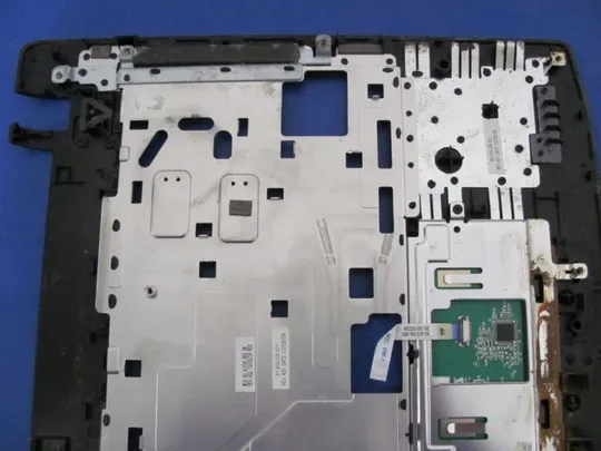 94-9  Кришка панель палмрест та тачпад 60.4JY04.002 для MEDION Akoya E6214 оригінал Продаж