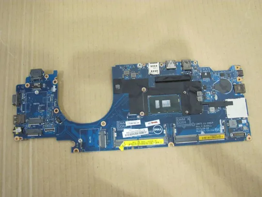 68-45 материнська плата i5-7300U SR340 LA-E081P для Dell Latitude E5480 Ціна