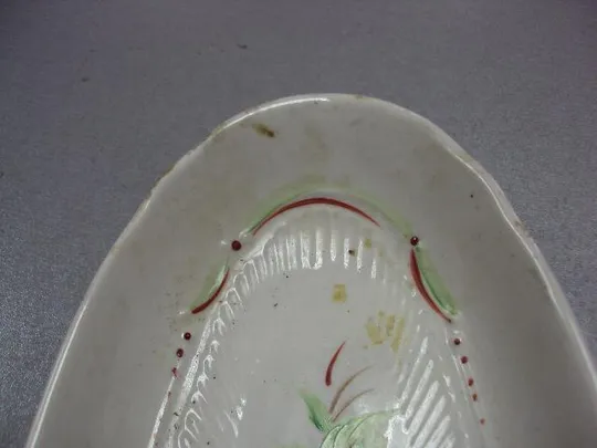 Тарелка блюдо Барановка фарфор узор цветок и листья высота 3,5 см длина 26 см №10746 Де купити