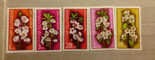 Болгария Серия марок (Флора, цветы фруктовых деревьев) MNH №2374-2378 Ціна