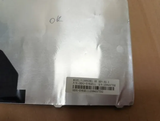 номер0950-1 клавіатура робоча 0KN0-XV6GE11 V128862BK1 для Medion E6217 E7222 E6228 E7220 P6816 оригінал Де купити