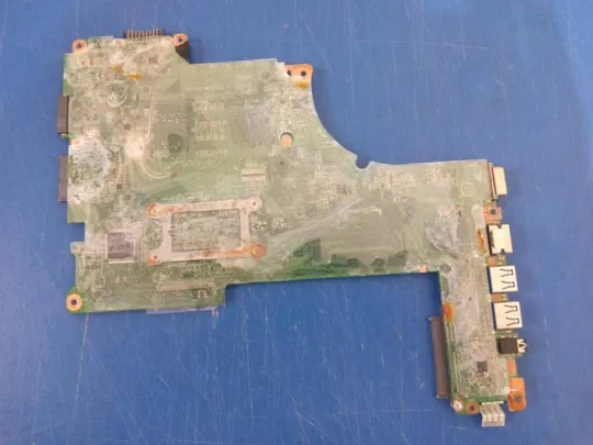 Купити №197-20 материнська плата DA0BLMMB6E0 для TOSHIBA SATELLITE L50B L50D оригінал