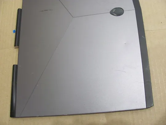 577-5 кришка матриці 0O4JR6 AM1JM000100 для DELL Alienware 15 R3 оригінал Продаж