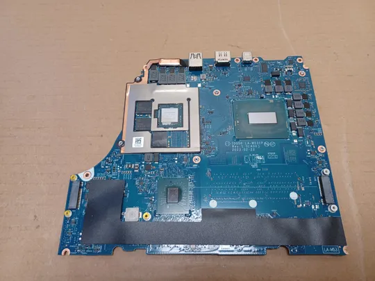 номер1054-10 материнська плата IDQ50 LA-M531P SRMED i7-13650HX для Dell G15  5530 Mainboard Материнка Основна плата Системна плата Плата системи Laptop motherboard мамка ноутбучна плата оригінал Ціна