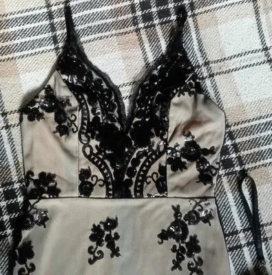 Вечірня сукня та клатч Продаж