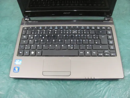 6515 ACER ASPIRE 3750  I3-2330M 2GB  НІМЕЧЧИНА З аукціону