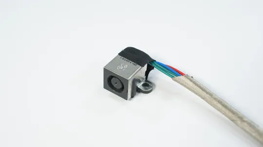 Роз'єм живлення PJ600 (Dell: L701x, L702x), з кабелем З аукціону