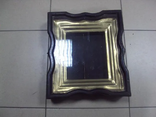 Киот фигурный для иконы 30,5 х 26 см, толщина 8 см, внутр. рамка 17,5 х 14,4 см №2973 Ціна