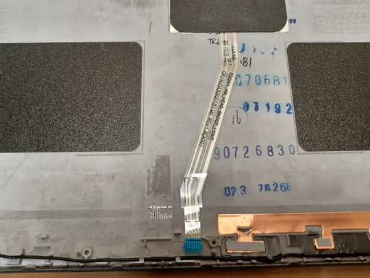 номер1057-26 кришка матриці AM2KH000C60 0PC76H для Dell Alienware M15 R2 Кришка дисплея Тильна кришка Корпус матриці Верхня кришка matrix cover Top Case LCD Cover Rear Lid Back Cover Housing Cabinet оригінал Де купити