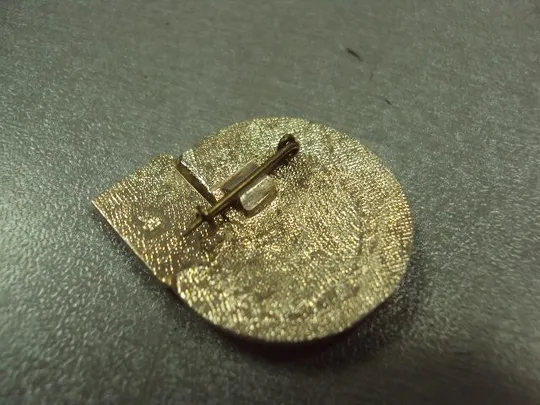 знак бммт герб одесса бюро международного молодежного туризма спутник №595 З аукціону