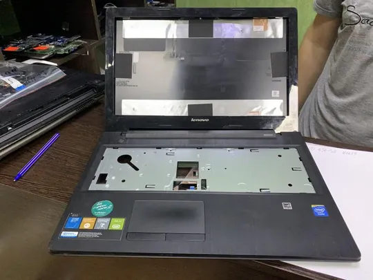 N0059 Lenovo G50-30  Корпус в зборі Верх+петлі+низ Ціна