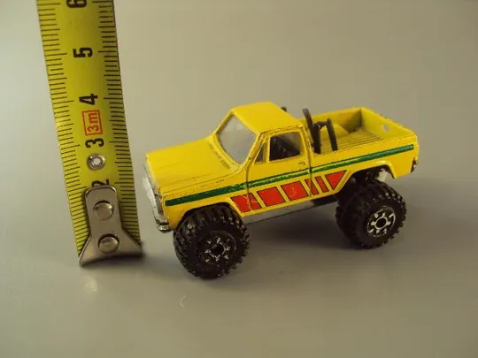 Купити машинка pick up 4x4 желтый размер 7 х 3,5 см №10859