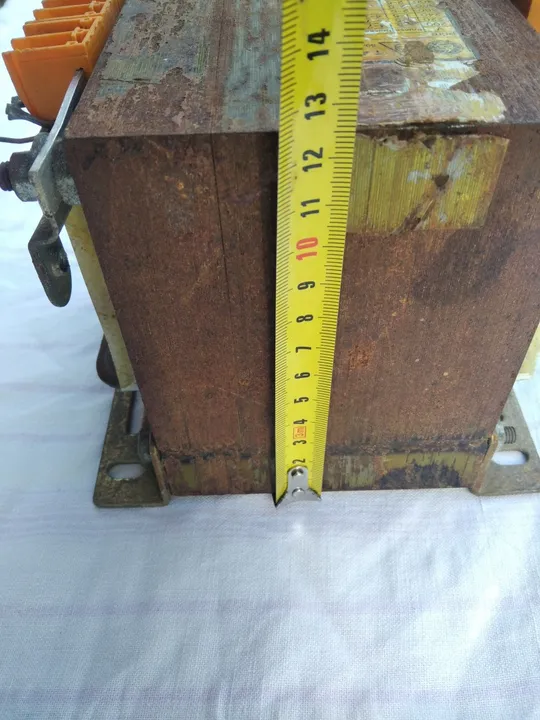 Трансформатор силовой с ГДР. Мощность 500-800Ватт. Выходные напряжения в описании. Характеристики