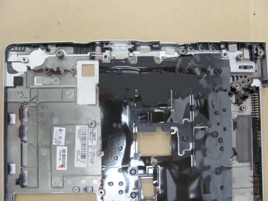 606-9 Кришка панель палмрест 6070B1210201 L18310-001 для HP EliteBook 840 G5  оригінал На торгах