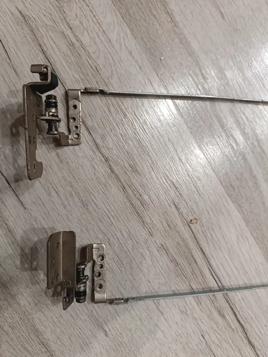 Купити Петлі (пара) Acer Aspire E1-771G V3-771 Packard Bell LE11 LE11BZ LV11 LV11HC (13N0-7NM0202 +13N0-7NM0102)