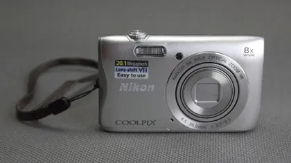 фото, Цифровой фотоаппарат Nikon Coolpix S3700 20.1Mpix Вживане
