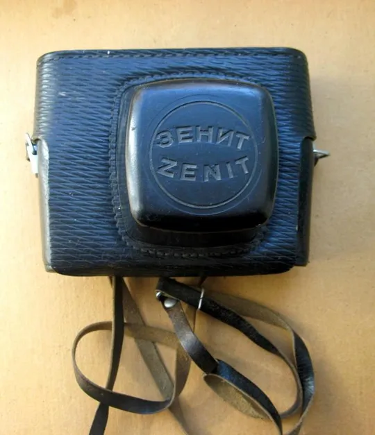 Фотоапарат - Зенит  - ZENIT TTL = об'єктив HELIOS-44-2 = робочий = період СРСР Інтернет-аукціон